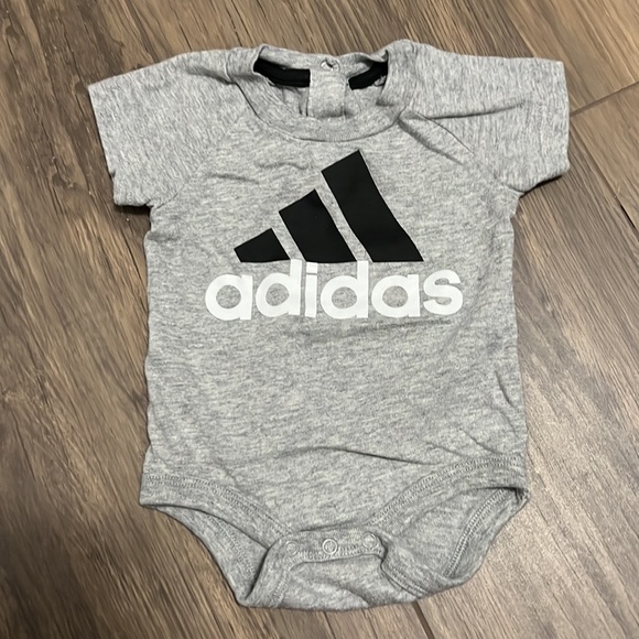 Adidas baby shirts set - Picture 4 of 5